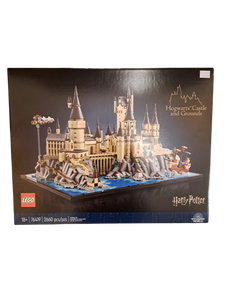 Lego Harry Potter - Hogwarts Castle and Grounds