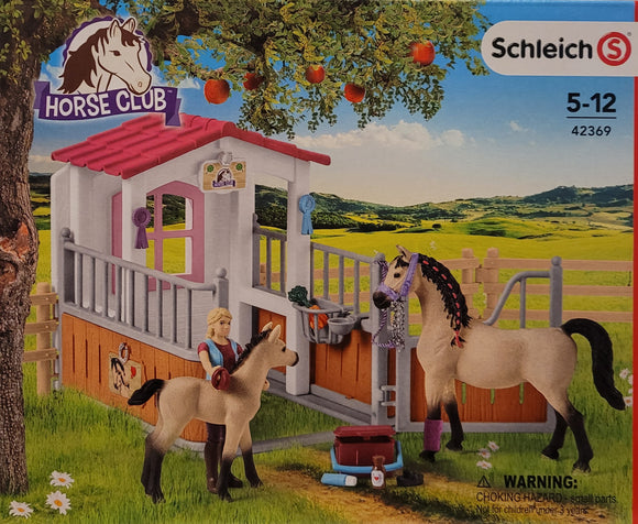 Schleich - Horse Stall with Arab Horses and Groom